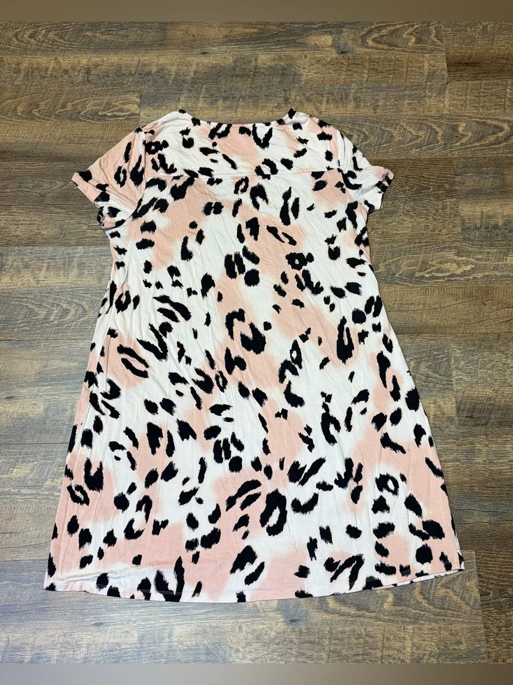 Soma Nightgown My Wildest Dreams Medium Cream Black Peach Animal Soft Stretchy